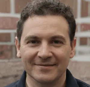 Review Image Russell L.